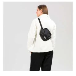 AEVOR Hip Bag Plus - Hüfttasche -Outdoor Zelt Verkauf aevor hip bag plus ripstop black model 02