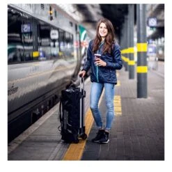 ORTLIEB Duffle RG - Reisetasche 7 ORTLIEB Duffle RG - Reisetasche -Outdoor Zelt Verkauf ortlieb duffle rg reisetasche action 3